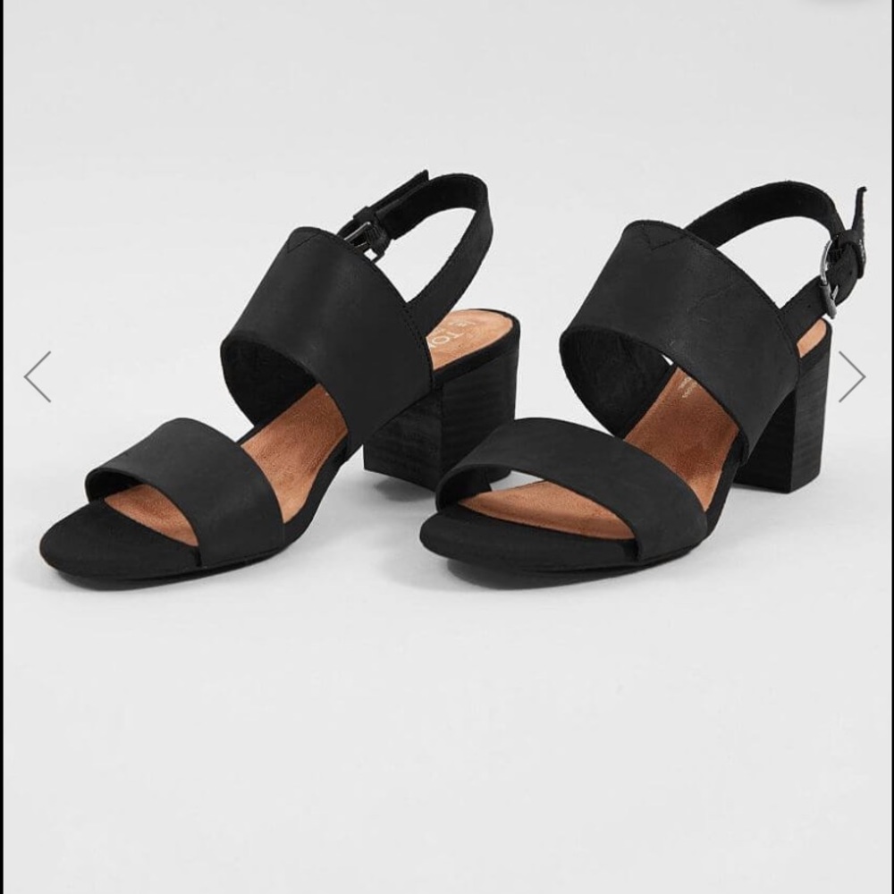 Toms Poppy Leather Healed Sandals Size 6.5